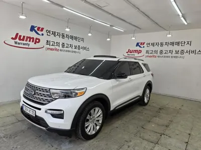 Ford Explorer · 2021 год