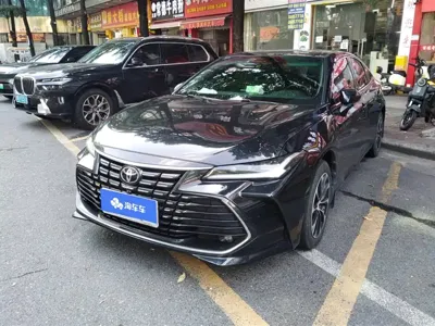 Toyota Avalon · 2023 год