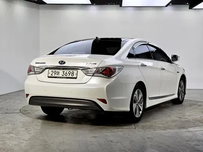 Hyundai Sonata 2014, 139000 км, за 5200000 KRW