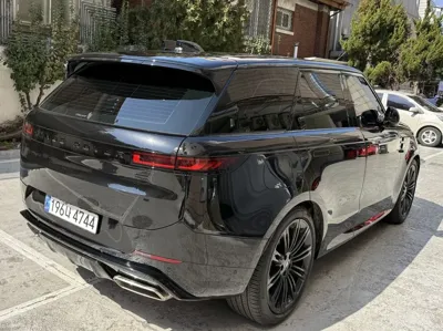 Land Rover Range Rover Sport 2025, 14000 км, за 142220000 KRW