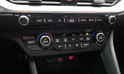 Kia Niro 2020, 169127 км, за 13900000 KRW - фото 16