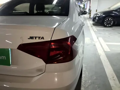 Volkswagen Jetta 2017, 64700 км, за 24300 CNY - фото 8