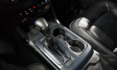 ChevroletGMDaewoo Colorado 2022, 47818 км, за 30000000 KRW - фото 9
