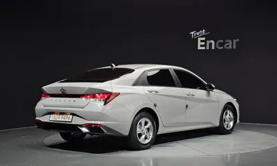 Hyundai Avante 2021, 53803 км, за 15500000 KRW
