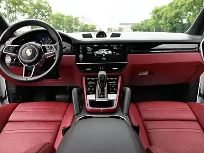 Porsche Cayenne 2020, 73000 км, за 344900 CNY - фото 14