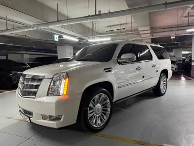 Cadillac Escalade · 2013 год