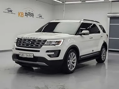 Ford Explorer · 2017 год