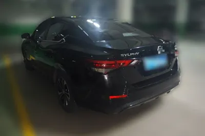 Nissan Sylphy 2021, 71000 км, за 60517.49 CNY - фото 4