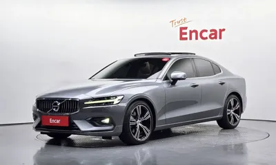 Volvo S60 · 2020 год