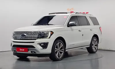 Ford Expedition · 2021 год