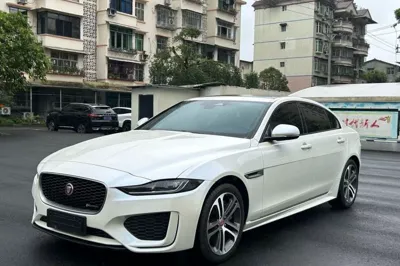 Jaguar XEL · 2022 год