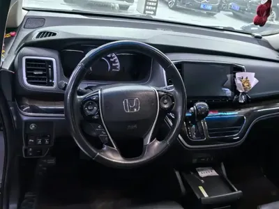 Honda Odyssey 2016, 160000 км, за 90000 CNY - фото 7