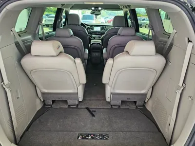 Kia Canival 2018, 91000 км, за 9900000 KRW - фото 15