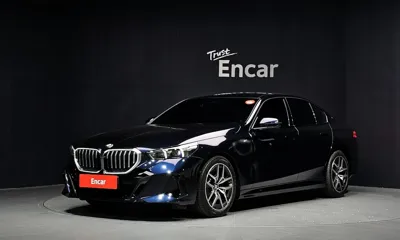 BMW 5-Series · 2024 год