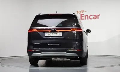 Kia Canival 2023, 47403 км, за 23900000 KRW