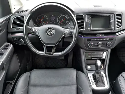 Volkswagen Sharan 2019, 96000 км, за 116800 CNY - фото 11