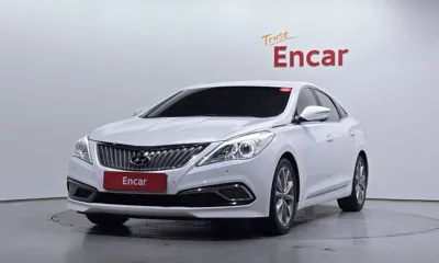 Hyundai Grandeur · 2015 год