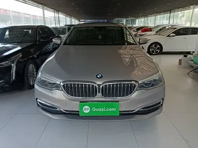BMW 5 Series 2018, 187300 км, за 92100 CNY