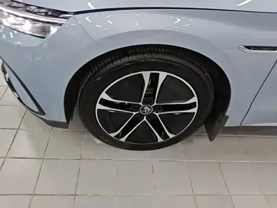 BYD Han 2023, 63000 км, за 125200 CNY - фото 23
