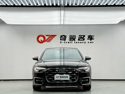 Audi A6L 2023, 80000 км, за 216000 CNY