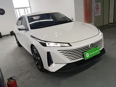 Changan Yida 2023, 11600 км, за 52699 CNY - фото 4