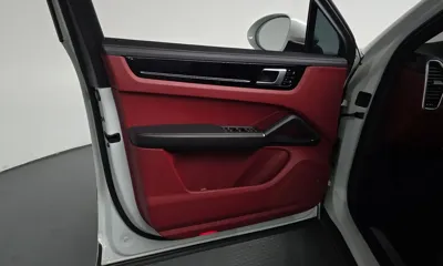 Porsche Cayenne 2020, 21670 км, за 88900000 KRW - фото 28