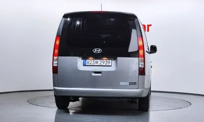 Hyundai Staria 2025, 31606 км, за 25000000 KRW