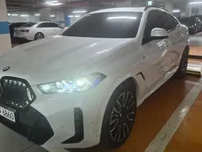 BMW X6 2025, 19500 км, за 112210000 KRW