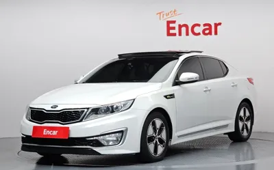 Kia K5 · 2013 год