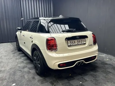 MINI Cooper 2019, 96201 км, за 15100000 KRW
