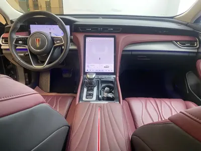 Hongqi Hongqi H5 2024, 12000 км, за 96800 CNY - фото 8