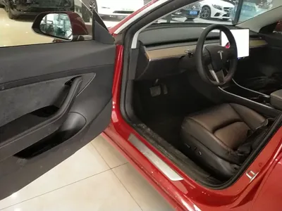Tesla Model 3 2020, 60100 км, за 121639.7 CNY - фото 19