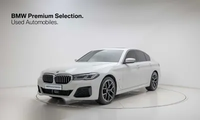 BMW 5-Series · 2023 год