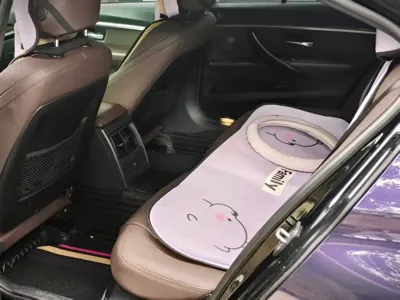 BMW 3 Series 2019, 90000 км, за 65800 CNY - фото 6