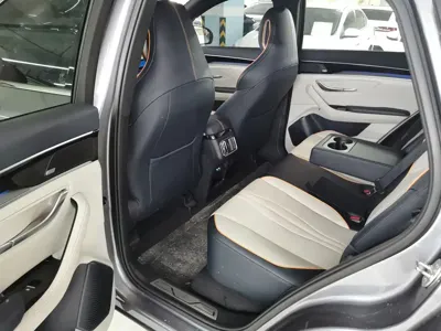 BYD PLUS New Energy 2021, 33000 км, за 71800 CNY - фото 12