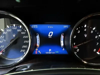 Maserati Quattroporte 2018, 191954 км, за 23990000 KRW - фото 9