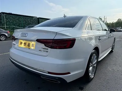 Audi A4L 2019, 100000 км, за 85800 CNY