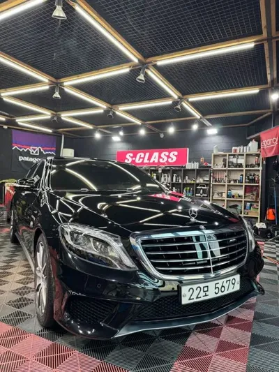Mercedes-Benz S-Class · 2017 год