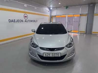 Hyundai Avante · 2016 год