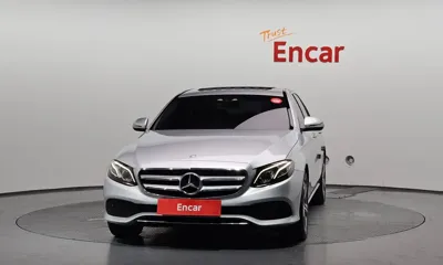 Mercedes-Benz E-Class 2017, 111343 км, за 19500000 KRW