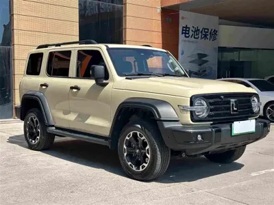 Tank Tank 300 New Energy 2025, 13000 км, за 193800 CNY