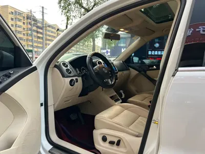 Volkswagen Tiguan 2012, 130000 км, за 23500 CNY - фото 9