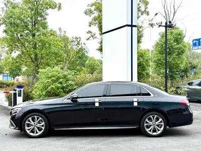 Mercedes-Benz E-Class 2022, 38000 км, за 160799 CNY