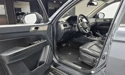 KG_Mobility_Ssangyong Rexton 2018, 106717 км, за 12990000 KRW - фото 10