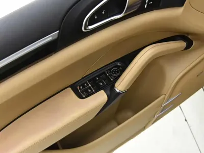 Porsche Cayenne 2015, 170000 км, за 132500 CNY - фото 11