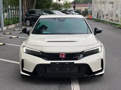 Honda Civic (Import) 2023, 9000 км, за 328000 CNY