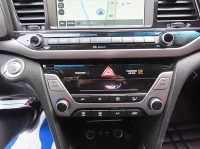 Hyundai Avante 2017, 132297 км, за 6200000 KRW - фото 12