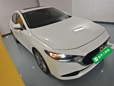 Mazda 3 Axela 2021, 75700 км, за 62699 CNY