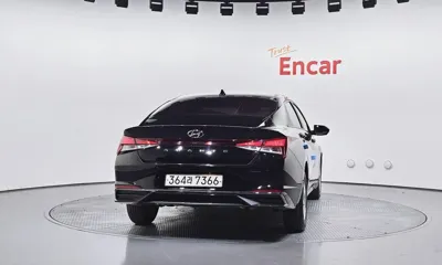 Hyundai Avante 2021, 111415 км, за 11300000 KRW