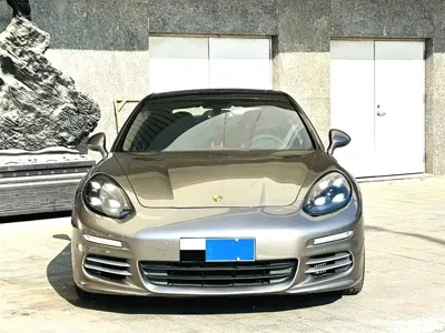Porsche Panamera 2016, 200000 км, за 181800 CNY - фото 2